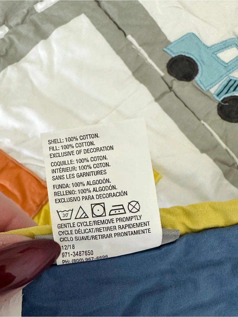 LAST CHANCE 🤍 Crate & Kids Cityscape Baby Quilt